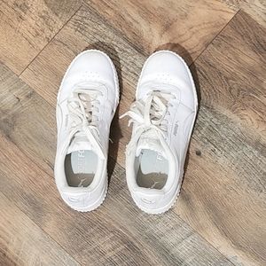 PUMA WHITE SNEAKERS, WHITE, SIZE 7